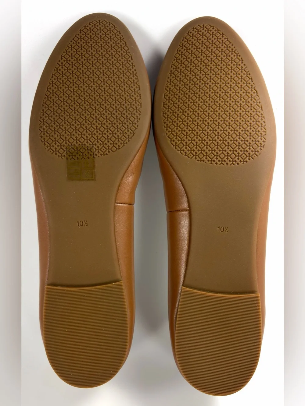 Tory Burch Reva Ballet Flats 10.5 Camel Leather Gold Logo Medallion Shoes